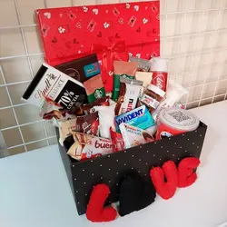 پک کادویی ولنتاین مکعبی - Valentine Chocolate Box