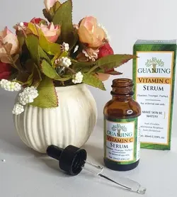 سرم صورت ویتامین سی گوانجین GUANJING