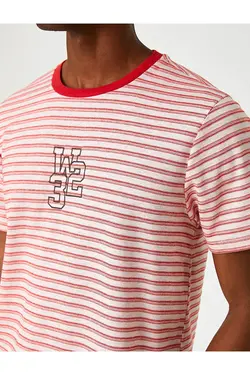 تی شرت آستین کوتاه مردانه کوتون ۲SAM11239HK-قرمز