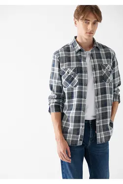 پیراهن اسلیم آستین بلند مردانه ماوی ۰۲۱۰۳۸۹-۸۲۸۲۰