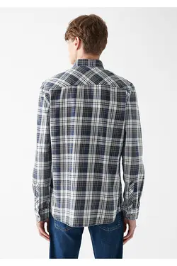 پیراهن اسلیم آستین بلند مردانه ماوی ۰۲۱۰۳۸۹-۸۲۸۲۰