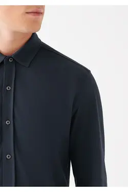 پیراهن آستین بلند مردانه ماوی ۰۲۱۰۳۲۹-۷۰۴۹۰-سرمه ای