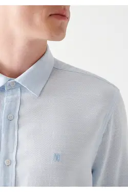 پیراهن یقه برگردان آستین بلند مردانه ماوی ۰۲۱۰۳۳۰-۷۰۸۰۴-آبی