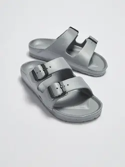 دمپایی پسرانه خاکی السی وایکیکی