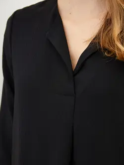 بلوز سایز بزرگ زنانه مشکی السی وایکیکی