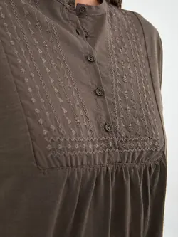 بلوز سایز بزرگ زنانه خاکی السی وایکیکی