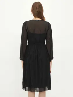 پیراهن سایز بزرگ زنانه مشکی السی وایکیکی