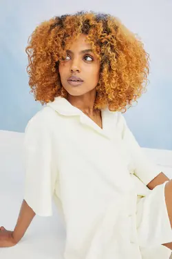 شومیز زنانه کرمی اچ اند ام