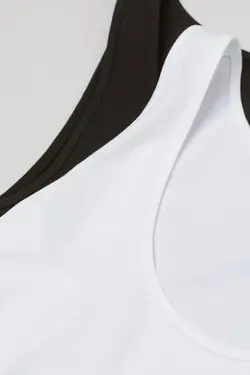 تاپ زنانه سیاه سفید اچ اند ام