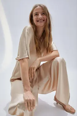 پیراهن بلند زنانه بژ روشن اچ اند ام