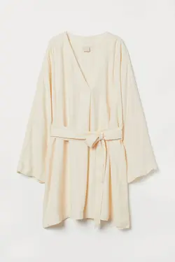 پیراهن زنانه کرمی اچ اند ام