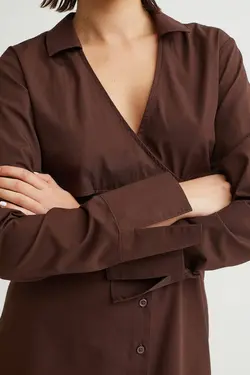 پیراهن آستین بلند زنانه قهوه ای تیره اچ اند ام