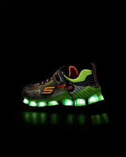 کفش کتانی چراغ دار پسرانه سیاه اسکچرز