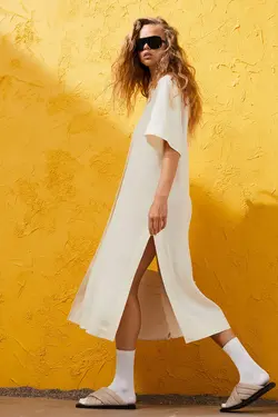 پیراهن بلند زنانه بژ روشن اچ اند ام