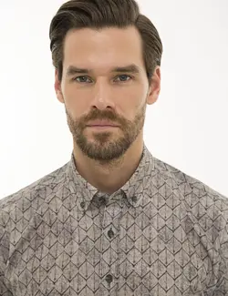 پیراهن آستین بلند مردانه خاکستری پیرکاردین