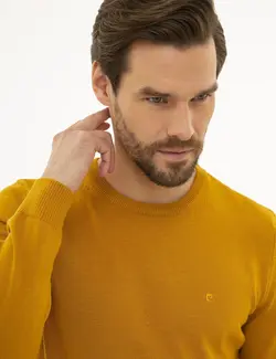 پلیور مردانه زعفرانی پیرکاردین