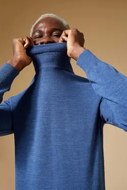 پلیور یقه اسکی مردانه نیلی دفاکتو