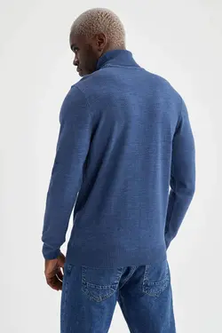 پلیور یقه اسکی مردانه نیلی دفاکتو