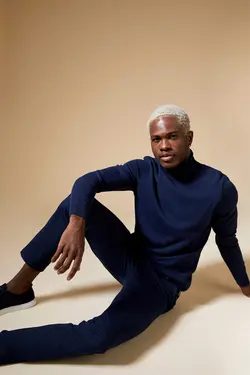 پلیور یقه اسکی مردانه سرمه ای دفاکتو