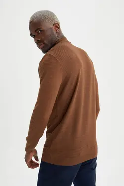پلیور یقه اسکی مردانه قهوه ای دفاکتو
