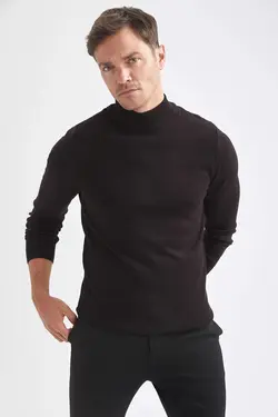 پلیور یقه اسکی مردانه زرشکی دفاکتو