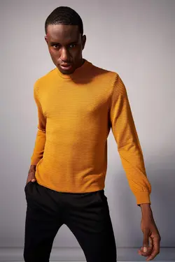 پلیور یقه اسکی مردانه نارنجی دفاکتو