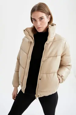 کت چرم زنانه بژ دفاکتو