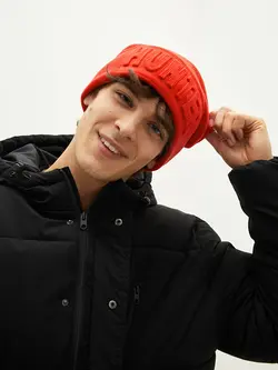 کلاه بافت مردانه  قرمز  ال سی وایکیکی