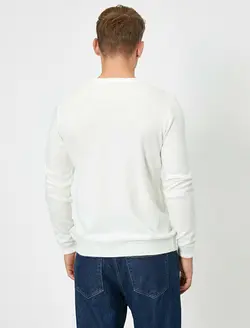 پلیور مردانه سفیدتیره کوتون