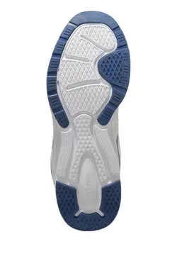 کفش ورزشی پسرانه سفید کینتیکس مدل DECKER