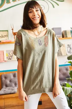 بلوز یقه گرد گلدار زنانه اولالوک