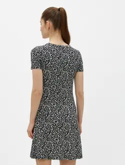 پیراهن کوتاه ویسکوز گلدار زنانه کوتون