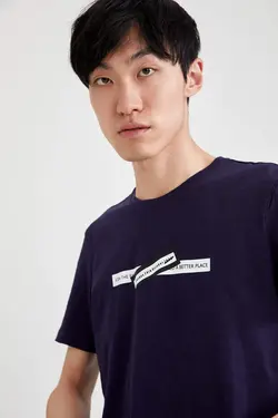 تی شرت جذب نخی نوشته دار مردانه دفاکتو