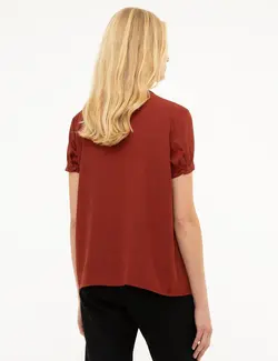 بلوز زنانه زرشکی پیرکاردین