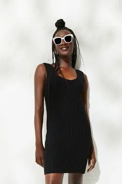 پیراهن کوتاه زنانه سیاه اچ اند ام