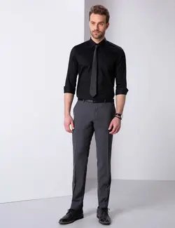 پیراهن آستین بلند مردانه یقه کلاسیک ساده جیبدار سیاه پیرکاردین