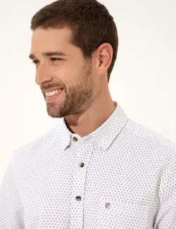 پیراهن آستین کوتاه مردانه یقه برگردان تک جیب سفید پیرکاردین