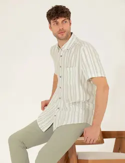 پیراهن آستین کوتاه مردانه یقه برگردان طرحدار با جیب سبز روشن پیرکاردین