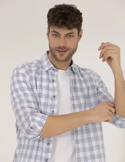 پیراهن آستین بلند مردانه یقه برگردان چهارخانه نخی آبی پیرکاردین