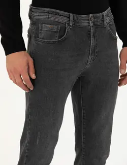 شلوار جین مردانه جیبدار جذب زغالی پیرکاردین