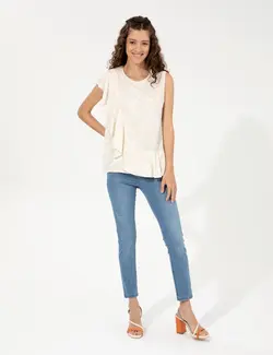 بلوز زنانه آستین کوتاه یقه گرد گشاد کرم پیرکاردین