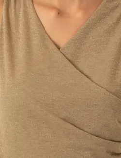 بلوز زنانه یقه هفت بدون آستین نخی شتری پیرکاردین