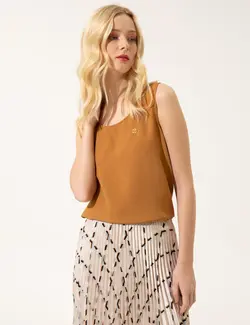 بلوز زنانه یقه کلاسیک مازویی پیرکاردین