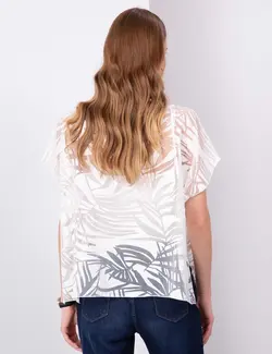 بلوز زنانه آستین کوتاه یقه گرد ویسکوز بژ پیرکاردین