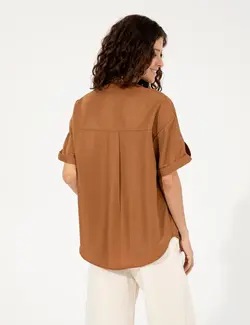 بلوز زنانه یقه کلاسیک راحت مازویی پیرکاردین