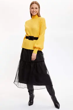 دامن زنانه سیاه دفاکتو