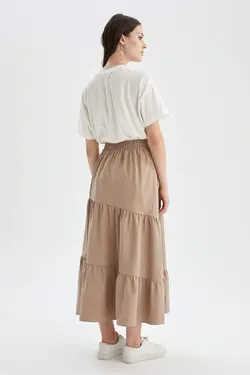 دامن زنانه بژ دفاکتو