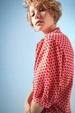 شومیز آستین کوتاه زنانه قرمز دفاکتو