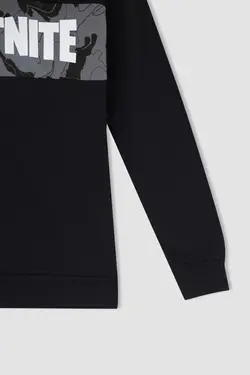 هودی پسرانه سیاه دفاکتو