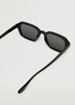 عینک آفتابی زنانه مشکی منگو